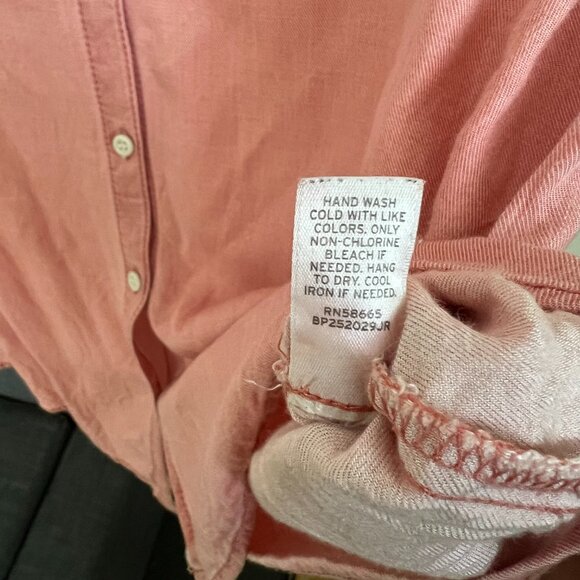 2 for $20 | Super soft pink button up - Picture 5 of 5